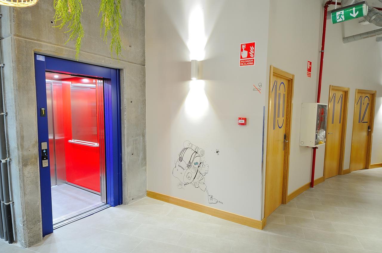 Egunon Bilbao Hostel Exterior photo