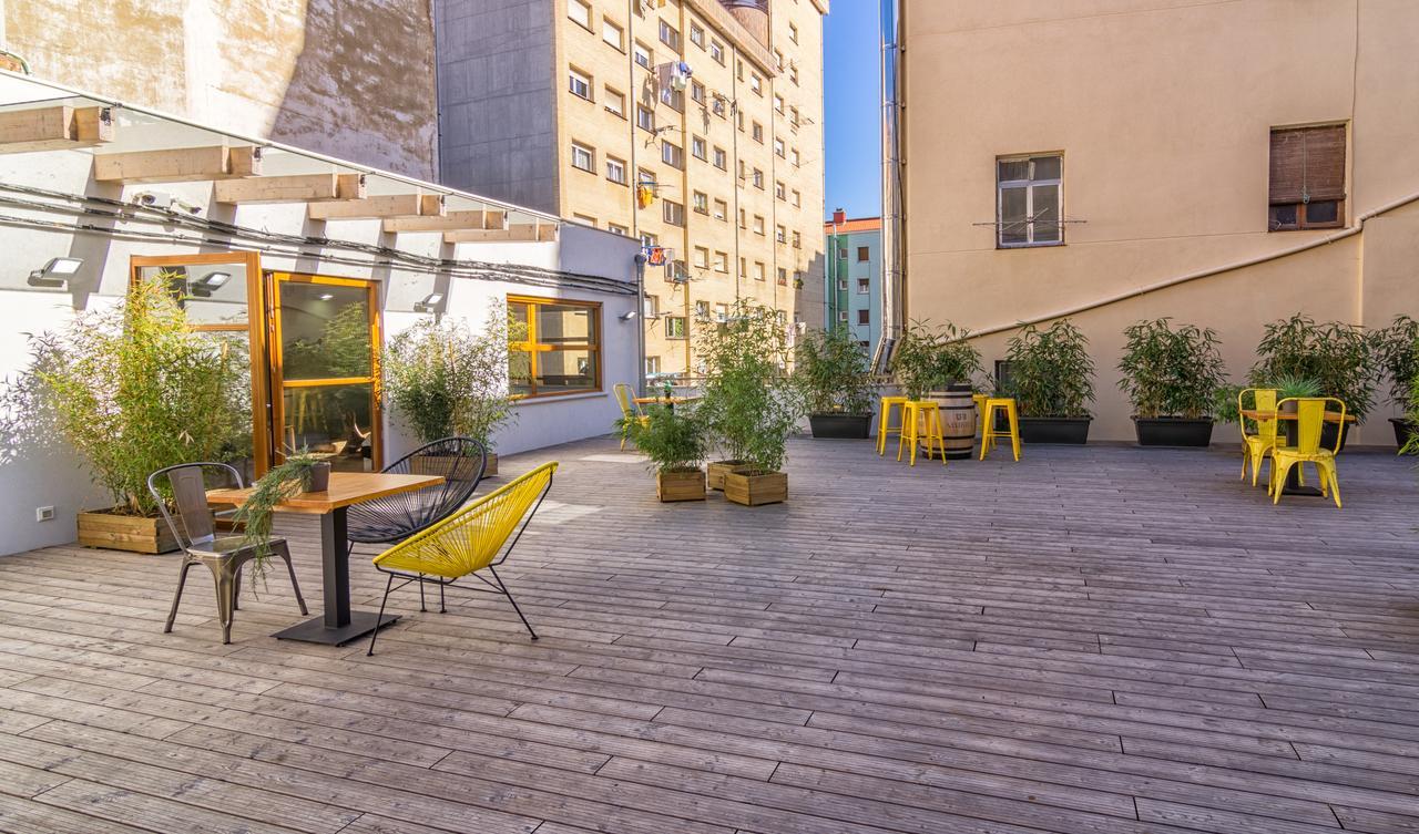 Egunon Bilbao Hostel Exterior photo